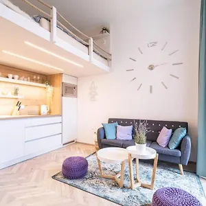 Lavender Time Studio With A Garden View Balcony Brno
